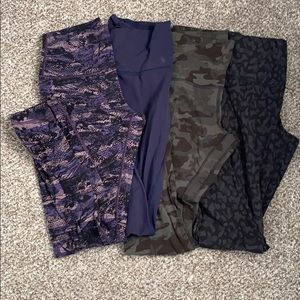 4 pairs of Lululemon leggings
